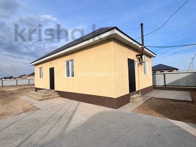 Отдельный дом · 3 комнаты · 100 м² · 8 сот., мкр Зарослый, 29 за 19.5 млн ₸ в Атырау