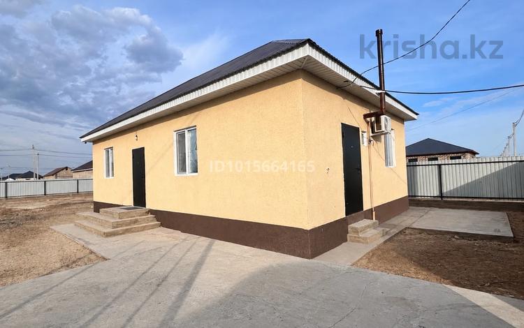 Отдельный дом · 3 комнаты · 100 м² · 8 сот., мкр Зарослый, 29 за 19.5 млн ₸ в Атырау — фото 2