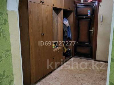 3-бөлмелі пәтер · 72 м² · 4/5 қабат, Ескі қала, Динмухамеда Кунаева 1/3 — За овощехранилищем по улице Кунаева, бағасы: 150 000 ₸ в Актобе, Старый город