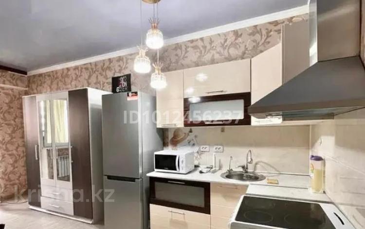 1-комнатная квартира · 30 м² · 3 этаж, мкр Шугыла 14/3 за 28 млн ₸ в Алматы, Наурызбайский р-н — фото 2