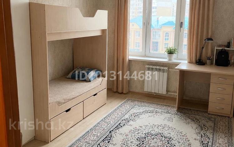 2-бөлмелі пәтер · 67 м² · 4/9 қабат, мкр. Зачаганск пгт 83/1, бағасы: 150 000 ₸ в Уральске — фото 2