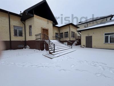 Отдельный дом · 7 комнат · 700 м² · 10 сот., мкр Михайловка , Мкр Михайловка, улица Ботаническая 2/1 за 160 млн ₸ в Караганде, Казыбек би р-н