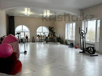 Отдельный дом · 10 комнат · 700 м² · 10 сот., Дружба за 180 млн ₸ в Кенжеколе