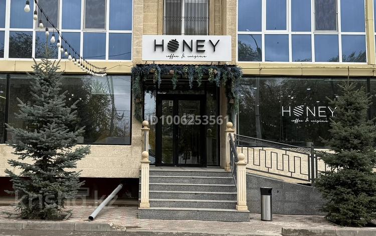 Свободное назначение, общепит · 1000 м² за 390 млн ₸ в Уральске — фото 2