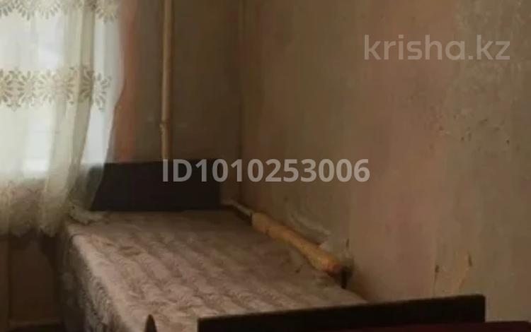 1 бөлме · 18 м², Серикбаев 1/2, бағасы: 100 000 ₸ в Усть-Каменогорске — фото 2