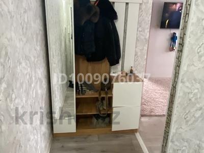 3-комнатная квартира · 47 м² · 2/5 этаж, 6 микрорайон 14 — 12 школа , супермаркет Меркурий за 5.5 млн 〒 в Житикаре