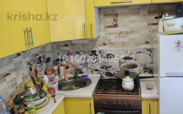 1-комнатная квартира · 32 м² · 2/5 этаж, Старый город, Алтынсарина 18 — Алтынсарина с Айтеке Би за 9 млн 〒 в Актобе — фото 2