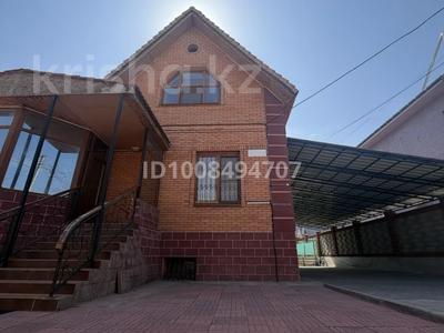 Жеке үй · 12 бөлме · 540 м² · 12 сот., Курылысшы 14, бағасы: 1.5 млн 〒 в Конаеве