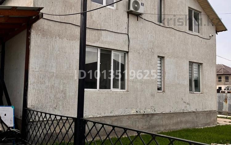 Отдельный дом · 7 комнат · 200 м² · 8 сот., Яссауи 42 за 36 млн ₸ в Узынагаш — фото 2