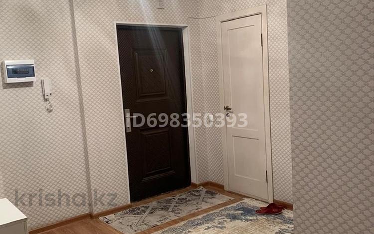 2-бөлмелі пәтер · 70 м² · 5/9 қабат, Нұрсәт ш/а — Возле шахматного дома, бағасы: 200 000 ₸ в Шымкенте, Каратауский р-н — фото 2