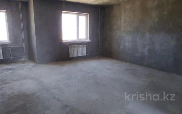 3-бөлмелі пәтер · 90 м² · 5/6 қабат, 39-й мкр 4, бағасы: 14.5 млн 〒 в Актау, 39-й мкр — фото 2