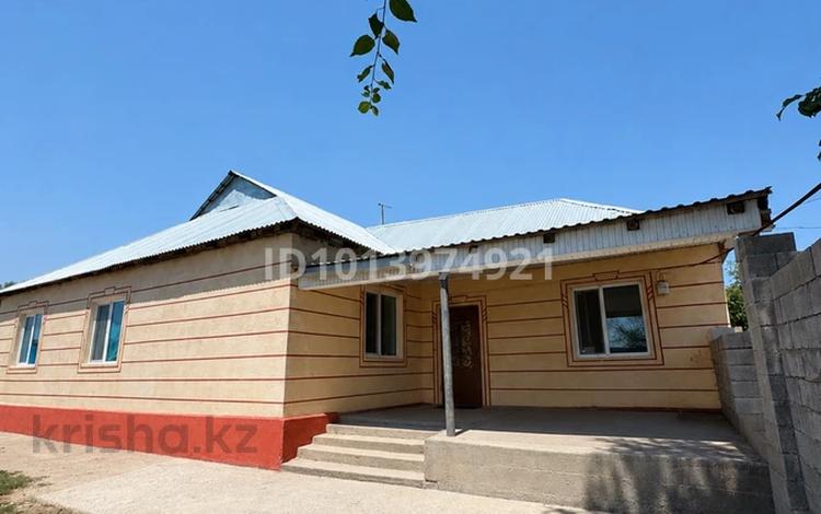 Жеке үй · 6 бөлме · 200 м² · 9 жүзд., Бектөбе ш/а., Курмангазы 14 — Возле школа имени Амангельди, бағасы: 25 млн ₸ в Таразе, мкр Бектобе — фото 2