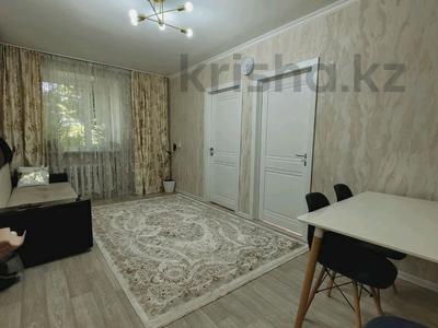 3-комнатная квартира · 55 м² · 2/5 этаж, Момышулы за 26.5 млн 〒 в Семее