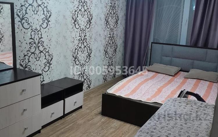 2-комнатная квартира · 35 м², 2 мкр 5 дом — Самал районы за 120 000 〒 в Туркестане — фото 2