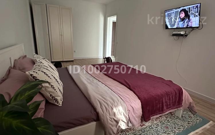 1-бөлмелі пәтер · 40 м² · 4/10 қабат, мкр 11 37а, бағасы: 10 000 ₸ в Актобе — фото 20