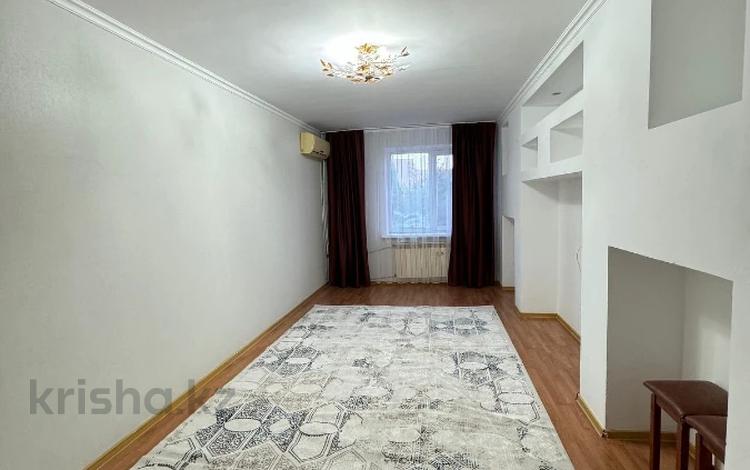 3-комнатная квартира · 72.3 м² · 3/7 этаж, мкр 12 за 24.5 млн ₸ в Актобе — фото 12