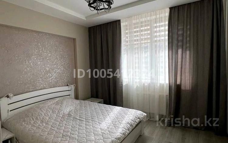 1-комнатная квартира · 34 м² · 2/5 этаж, Майкудук, Майкудук, 16й микрорайон — Детский мир за 10 000 ₸ в Караганде, Алихана Бокейханова р-н — фото 2