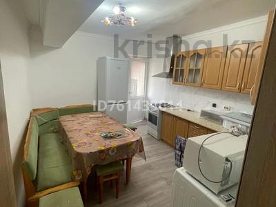 2-комнатная квартира · 54 м² · 5/5 этаж · помесячно, мкр Мамыр, Керуентау 12а — Жандосова Яссауи за 300 000 〒 в Алматы, Ауэзовский р-н