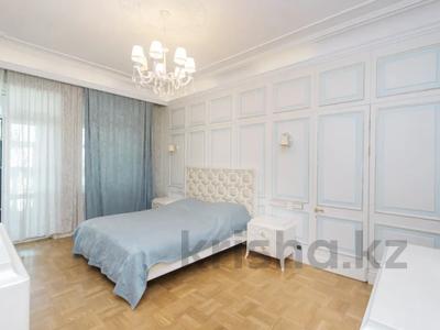 3-бөлмелі пәтер · 160 м² · 4/6 қабат, ШарльдеГоля 7, бағасы: 210 млн ₸ в Астане, Алматы р-н