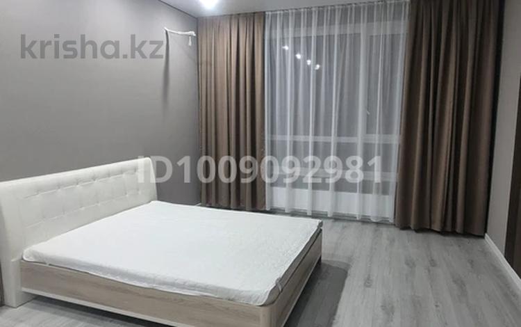 1-бөлмелі пәтер · 47 м² · 7/13 қабат, мкр Сары Арка, Исатай Тайманова 42А — Жарбосынова, бағасы: 42 млн 〒 в Атырау — фото 2