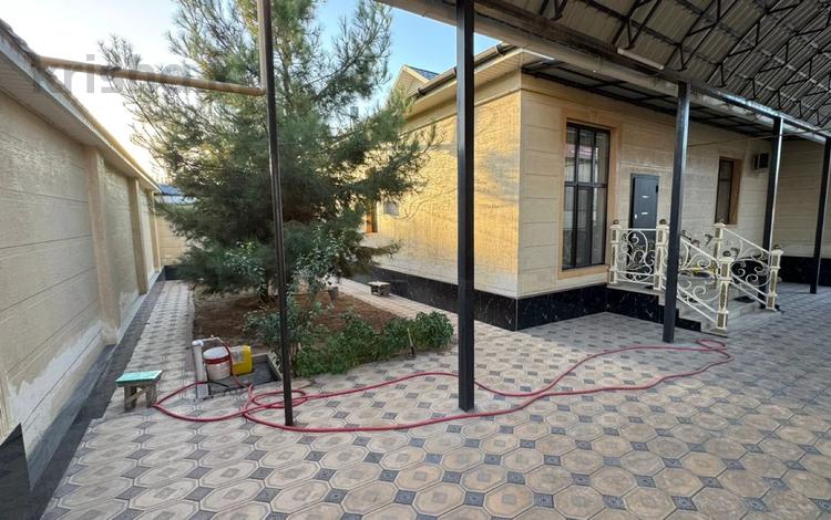 Отдельный дом · 6 комнат · 200 м² · 8 сот., мкр Самал-2 45 — Салтанатты за 98 млн ₸ в Шымкенте, Абайский р-н — фото 2