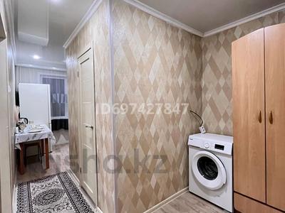 1-комнатная квартира, 31 м², 3/5 этаж помесячно, Шешембекова 7 — 13 школы за 100 000 〒 в Экибастузе