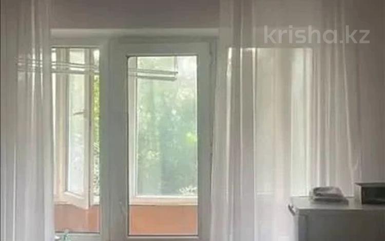 3-комнатная квартира · 60 м² · 2/4 этаж, мкр №8 за 36.7 млн ₸ в Алматы, Ауэзовский р-н — фото 2