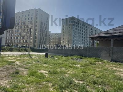 Участок · 8 соток, мкр Акжайык — Төлеметова мен Сырнай бұлақ көшелері за 50 млн ₸ в Шымкенте, Абайский р-н