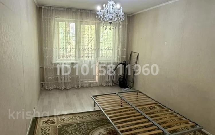 2-комнатная квартира · 50 м² · 4/4 этаж, мкр №1 53 за 270 000 ₸ в Алматы, Ауэзовский р-н — фото 2
