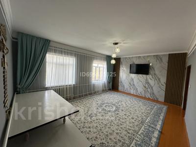 Жеке үй · 6 бөлме · 225 м² · 10 жүзд., Аманжолов 38, бағасы: ~ 30 млн ₸ в Туркестане