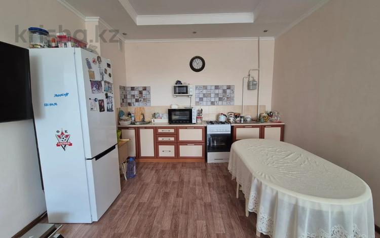 2-бөлмелі пәтер · 68.1 м² · 3/9 қабат, мкр 12, бокенбай батыра, бағасы: 18.5 млн ₸ в Актобе — фото 2
