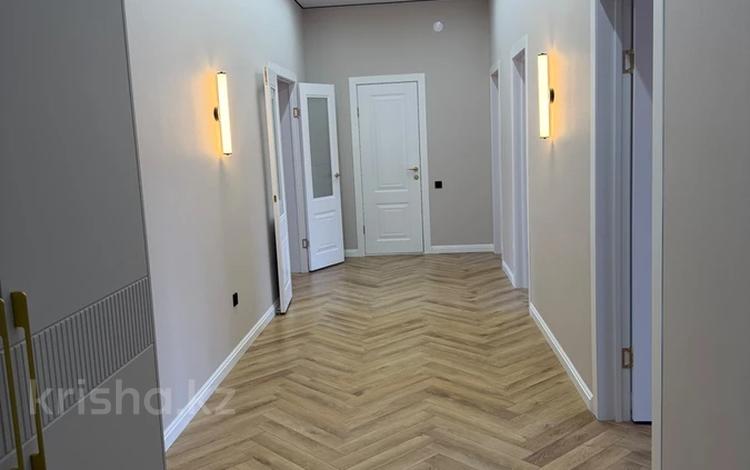 3-комнатная квартира · 110 м² · 4/5 этаж, мкр. Алтын орда, саздинское лесничество 228/58 за ~ 45 млн ₸ в Актобе — фото 2