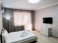 1-комнатная квартира · 42 м² · 1/10 этаж, Аль фараби 20 — Набережная, Медео, Глория за 15 000 ₸ в Костанае — фото 5