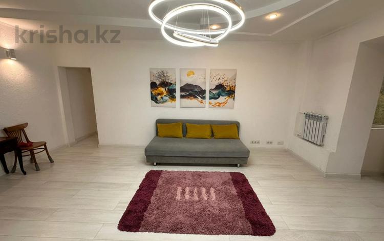 4-бөлмелі пәтер · 85 м² · 7/9 қабат, Самал-2 ш/а. 80, бағасы: 86 млн ₸ в Алматы, Медеуский р-н — фото 2