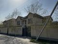 Отдельный дом · 8 комнат · 344.6 м² · 11 сот., Рахмет Жолаева 31 за 300 млн ₸ в Таразе