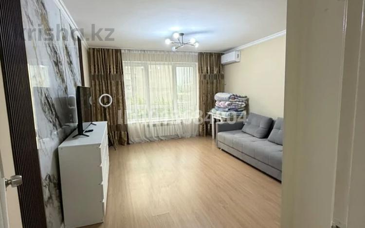 1-комнатная квартира · 45 м² · 4/9 этаж, мкр Аккент 15 за 26.8 млн ₸ в Алматы, Алатауский р-н — фото 4