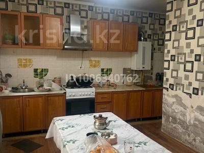 Отдельный дом · 5 комнат · 142 м² · 8 сот., мкр Катынкопыр, Сыпырған ата — 52 школы за 300 000 ₸ в Шымкенте, Абайский р-н