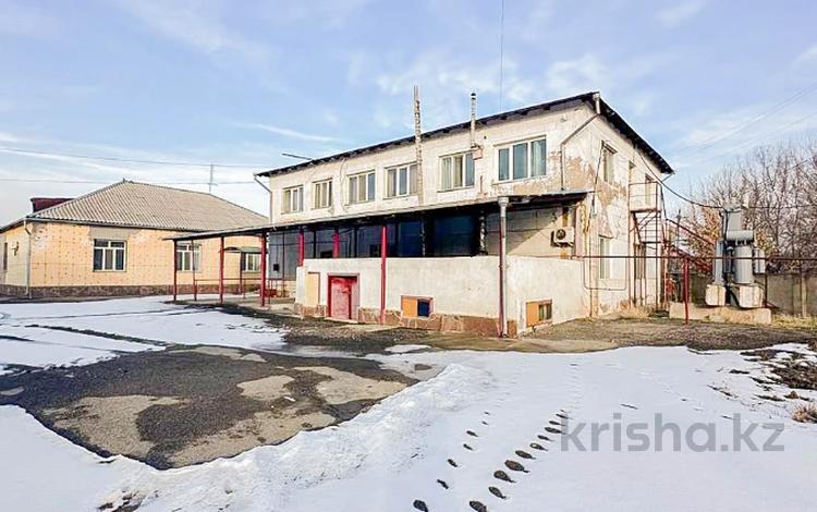 Офисы, склады, бани, гостиницы и зоны отдыха, развлечения · 8000 м² за 1.1 млрд 〒 в Кордае — фото 2