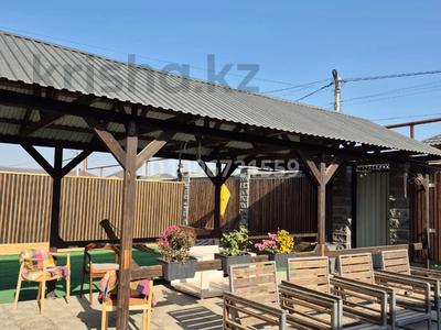 Жеке үй · 4 бөлме · 120 м² · 5 сот., Дастур — Алатауская трасса, уг. ул. Дастур, бағасы: 62 млн ₸ в Туздыбастау (Калинино)