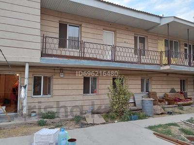 Отдельный дом · 6 комнат · 150 м², мкр Катынкопыр, Спатаев 11 за 140 000 〒 в Шымкенте, Абайский р-н
