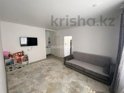 1-бөлмелі пәтер · 35 м² · 4/6 қабат, 17-й мкр 90, бағасы: 12 млн ₸ в Актау