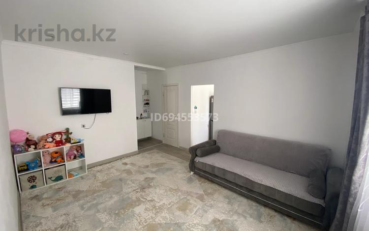 1-бөлмелі пәтер · 35 м² · 4/6 қабат, 17-й мкр 90, бағасы: 12 млн ₸ в Актау — фото 2