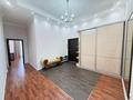 4-комнатная квартира · 170 м² · 7/7 этаж, Фурманова 301 за 1.2 млн ₸ в Алматы, Медеуский р-н — фото 9