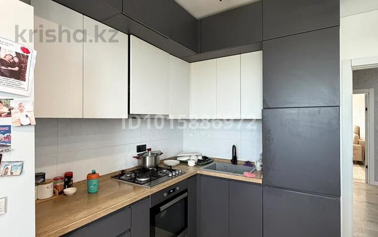 2-комнатная квартира · 60 м² · 9/9 этаж, самал 99/1 за 23 млн ₸ в Уральске — фото 2