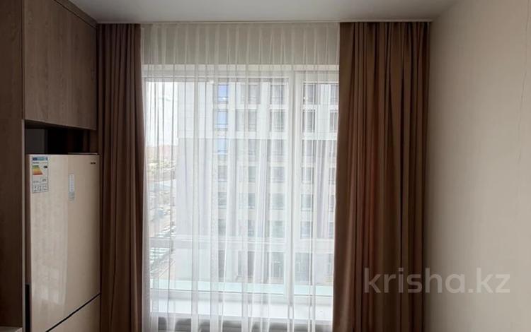 1-бөлмелі пәтер · 38 м² · 5/12 қабат, ул. А. Байтурсынова, вблизи Аллеи Мынжылдык 30/1, бағасы: 200 000 ₸ в Астане, Сарайшык р-н — фото 2