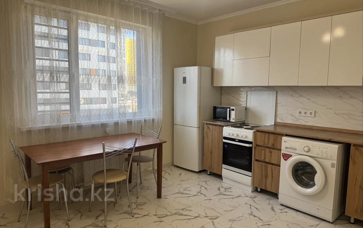 1-комнатная квартира · 40 м² · 3/9 этаж, Туран Е 55 — E-51 за 210 000 〒 в Астане, Нура р-н — фото 13