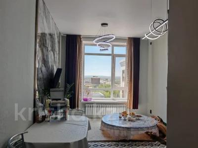 4-бөлмелі пәтер · 80 м² · 5/5 қабат, Юго-Восток ш/а., Гапеева 1/9, бағасы: 39 млн ₸ в Караганде, Казыбек би р-н