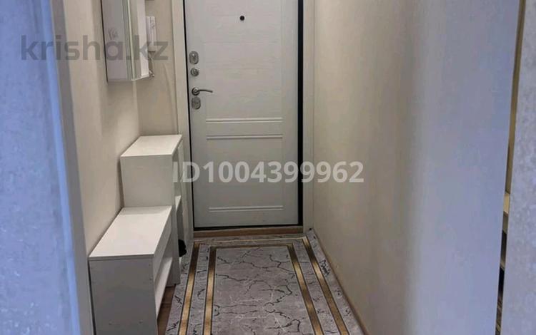 3-бөлмелі пәтер · 62 м² · 2/5 қабат, мкр №10 А 1, бағасы: 380 000 ₸ в Алматы, Ауэзовский р-н — фото 2