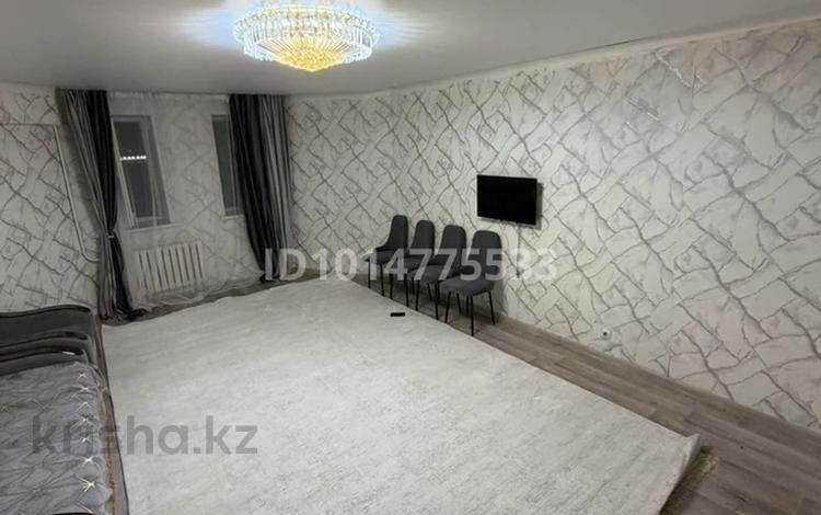 2-бөлмелі пәтер · 65 м² · 10/10 қабат, Желтоксан 48/1 — Пересечение Бейбітшілік и Мәскеу, бағасы: 30 млн ₸ в Астане, Сарыарка р-н — фото 2