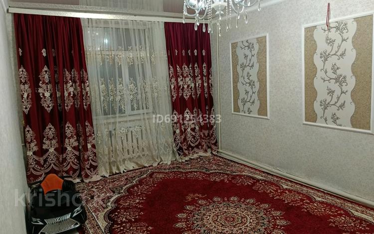 3-бөлмелі пәтер · 78 м² · 1/3 қабат, Каленова 9 — Алтынсарын, бағасы: 20 млн ₸ в Кентау — фото 2